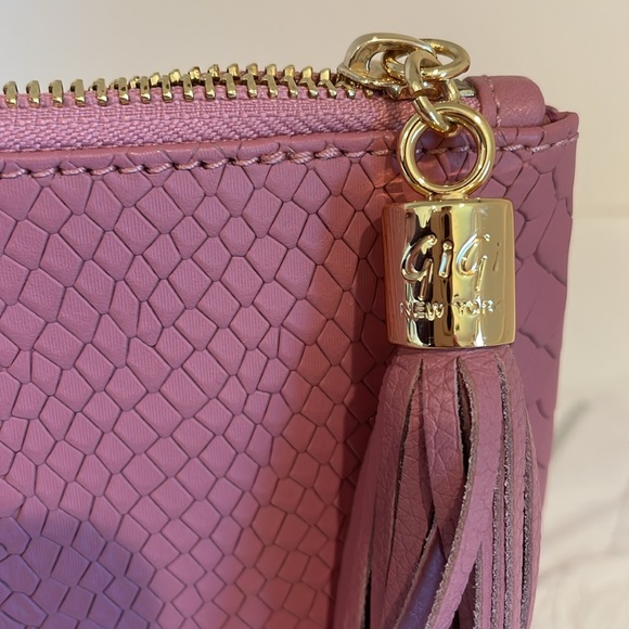 Gigi New York All In One Embossed Leather Clutch With Tassel Dark Pink/Mauve - Picture 9 of 15